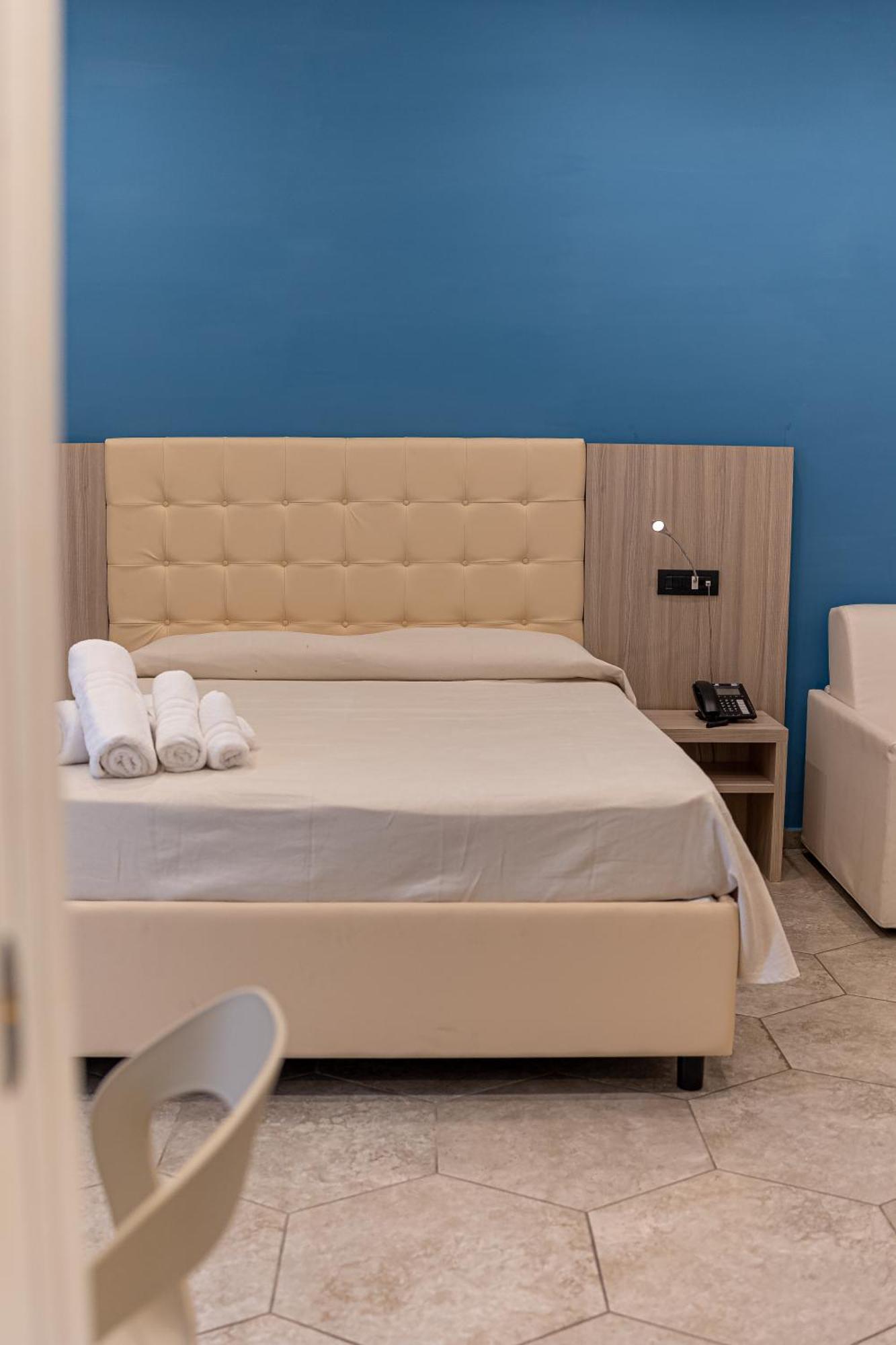 נאפולי Residenza San Lorenzo מראה חיצוני תמונה