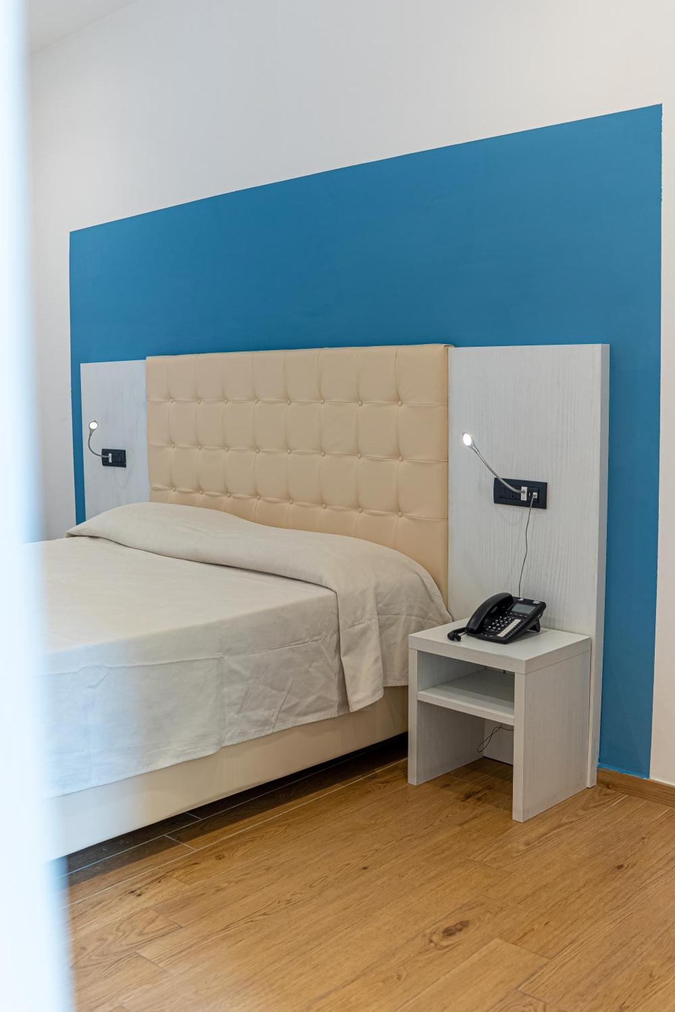 נאפולי Residenza San Lorenzo מראה חיצוני תמונה