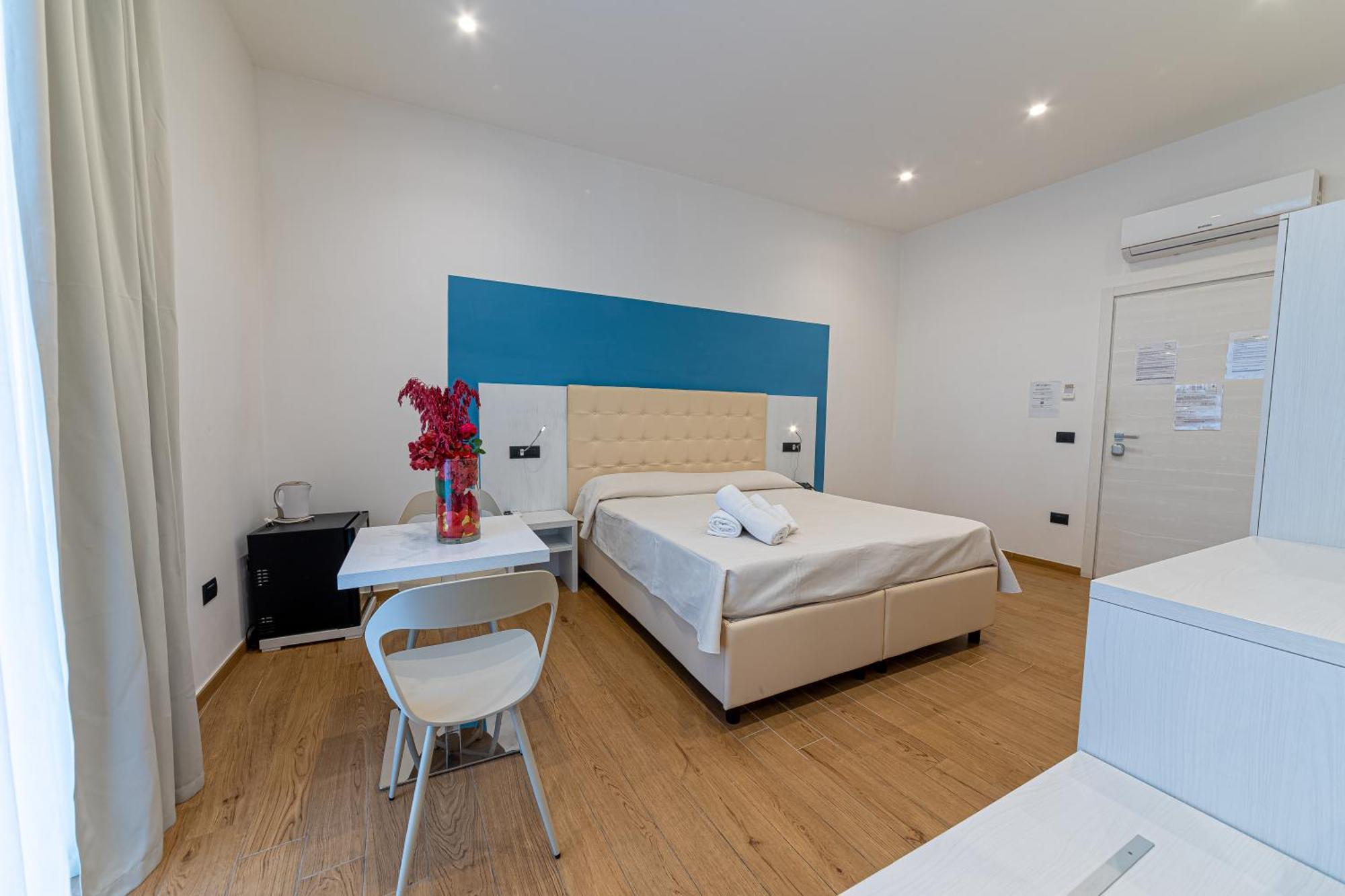 נאפולי Residenza San Lorenzo מראה חיצוני תמונה