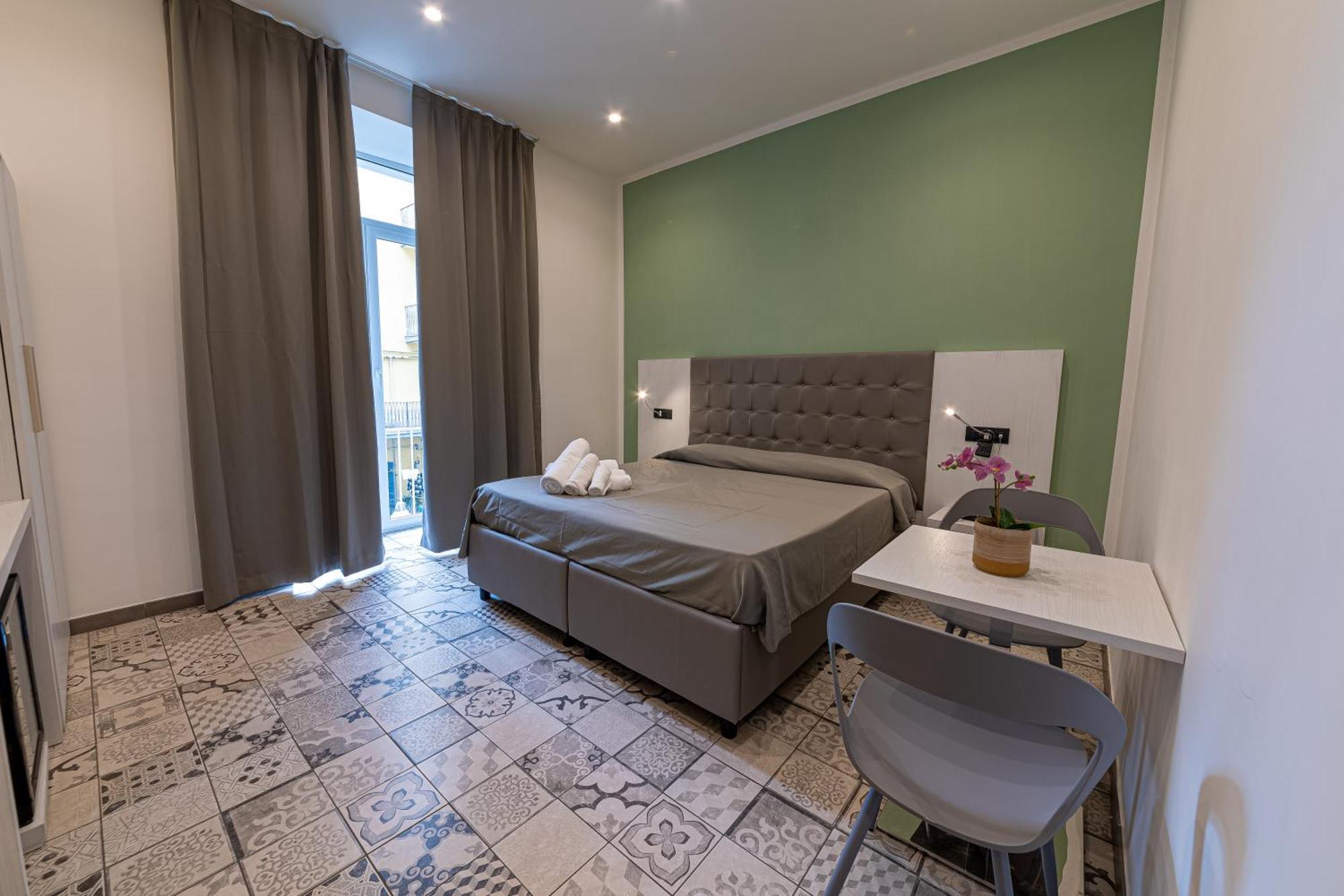 נאפולי Residenza San Lorenzo מראה חיצוני תמונה
